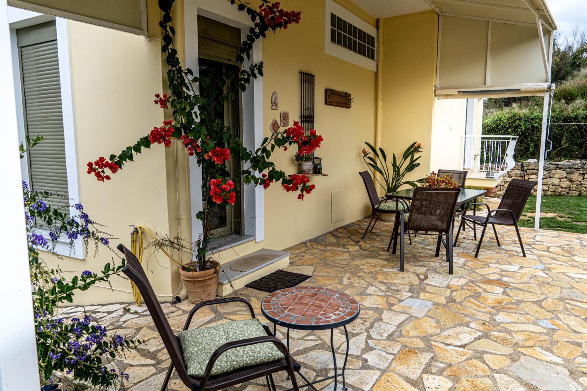 Estia Guest House Ancient Olympia Екстериор снимка